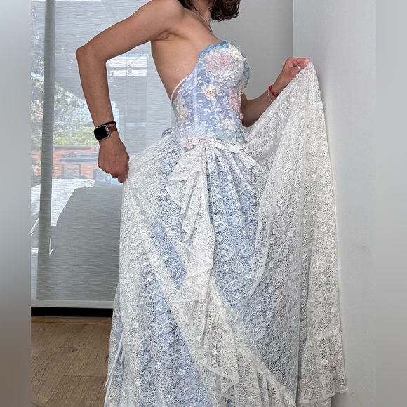 Magnificent, vintage, eco-friendly gown/ dress - Picture 9 of 12